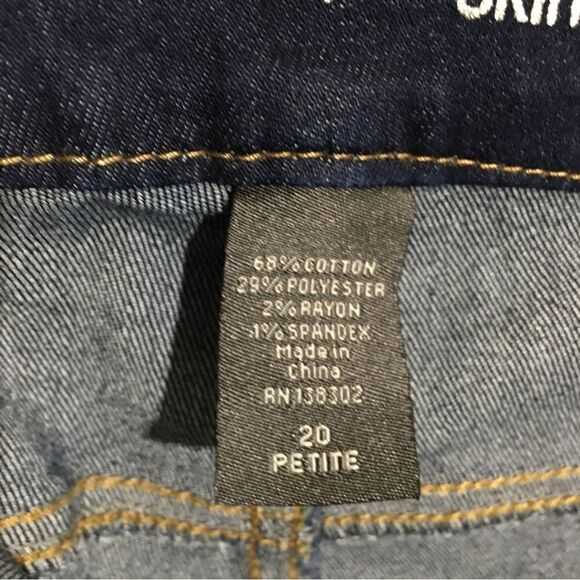 Avenue NWT Denim “Skinny” Dark Blue Size 20 Petite - Picture 9 of 10